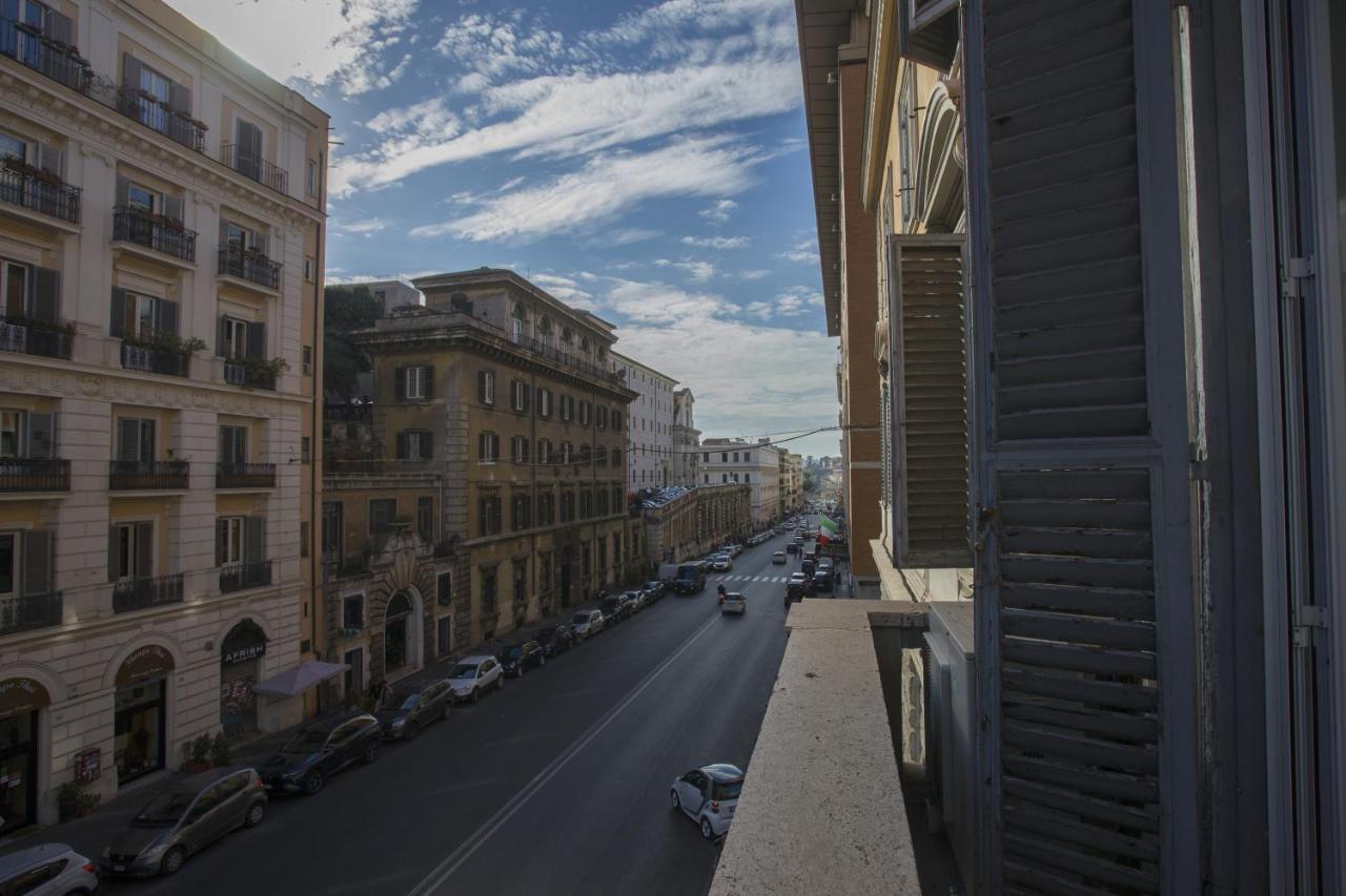 Colosseo Prestige Rooms Roma Eksteriør bilde