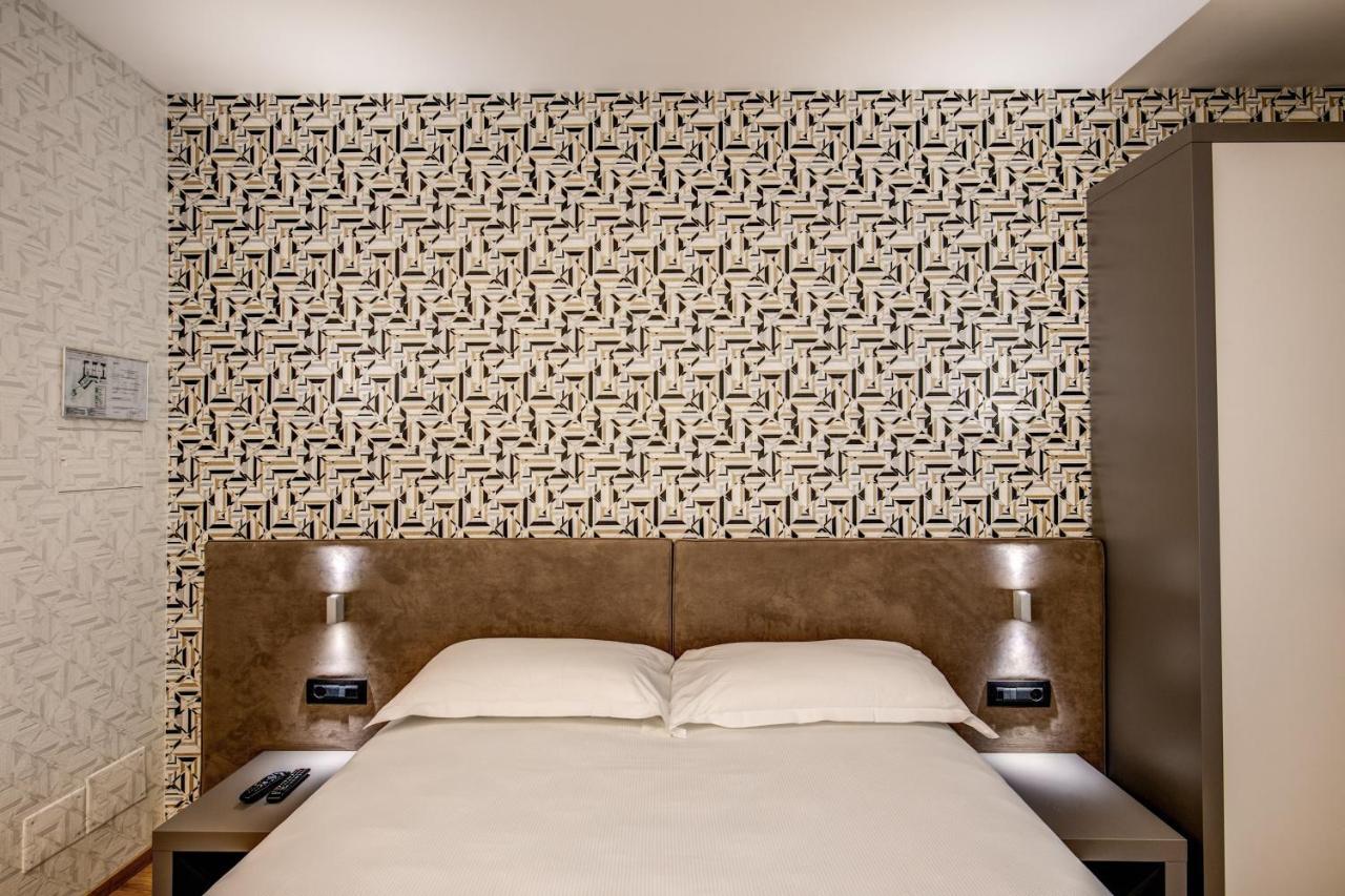 Colosseo Prestige Rooms Roma Eksteriør bilde